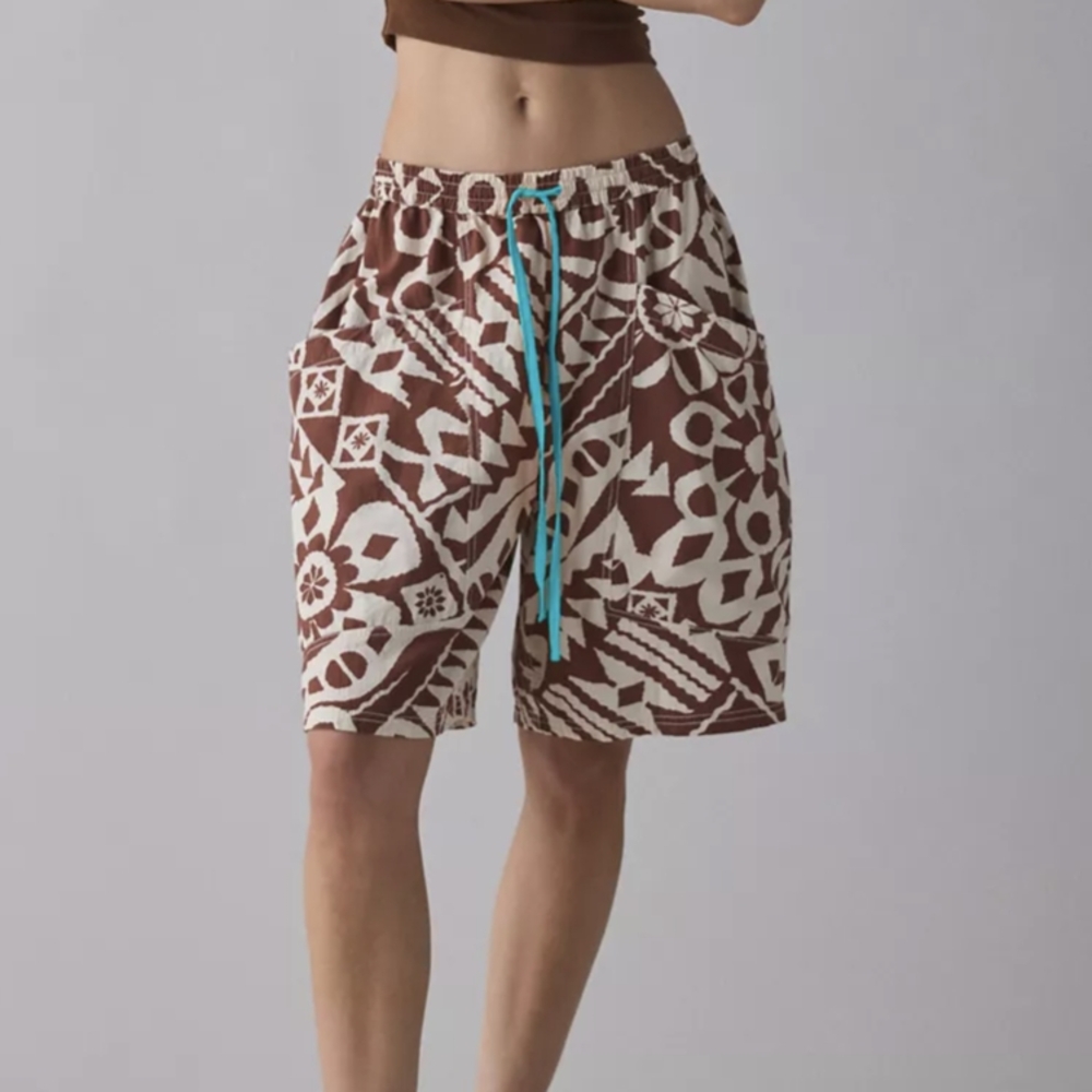 Urban Outfitters BDG Bradley Baggy Longline Cotton Short
